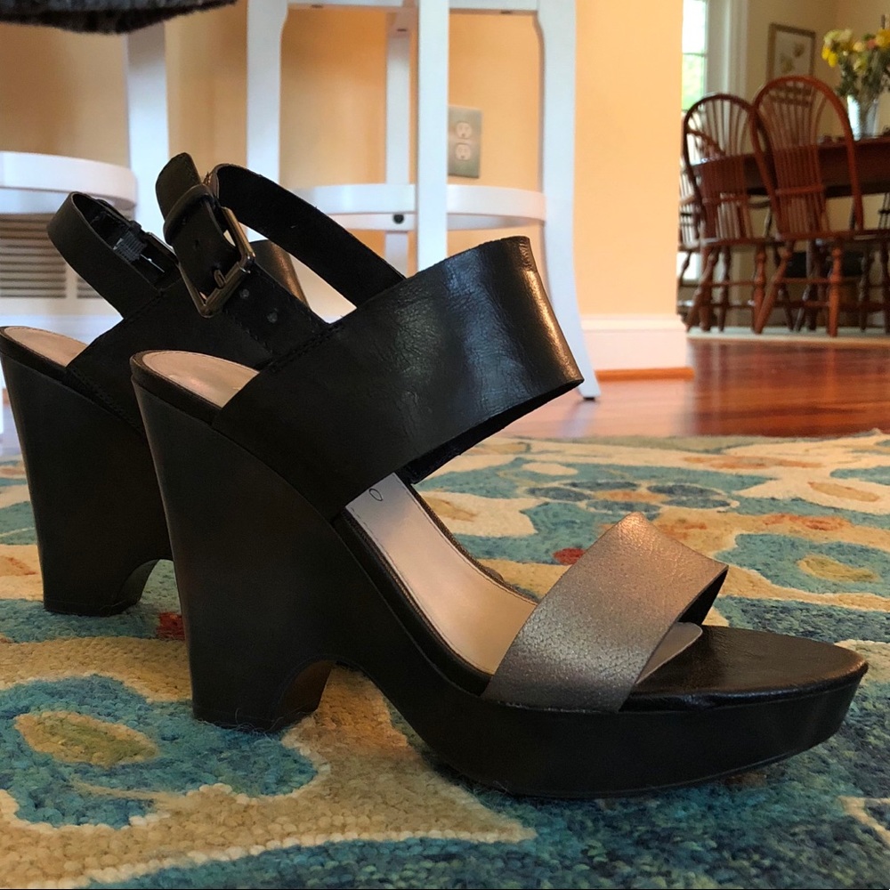Franco Sarto Heels
Size 7